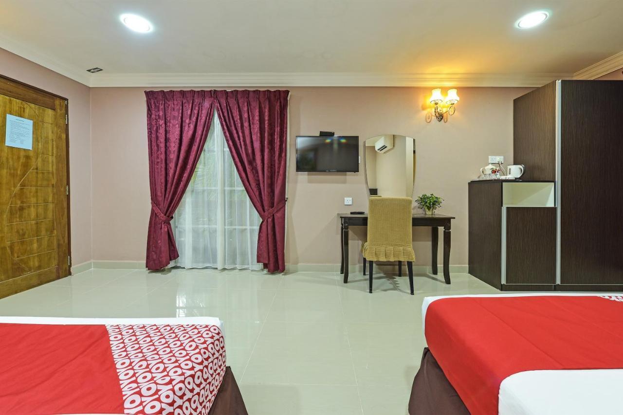 Oyo 90642 Twin Mutiara Chalet & Homestay Jeli Exterior foto